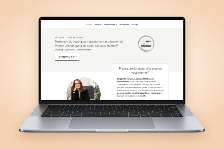 Site internet de Delphine Daniel, coach professionnelle, superviseure et formatrice à Paris, affiché sur un ordinateur portable