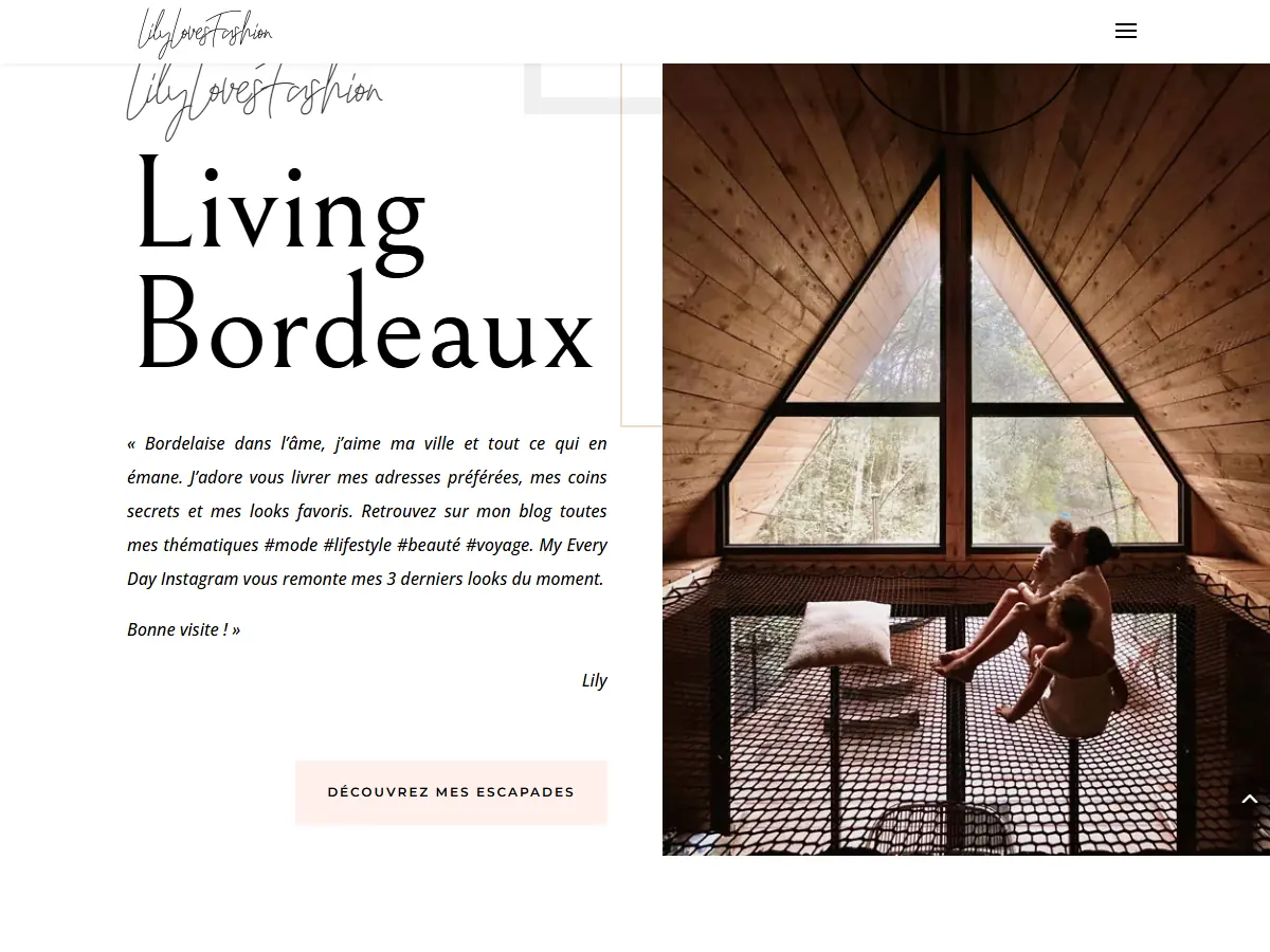 Section Living Bordeaux de l'accueil LilyLovesFashion : signature manuscrite au-dessus d'un grand titre à empattements