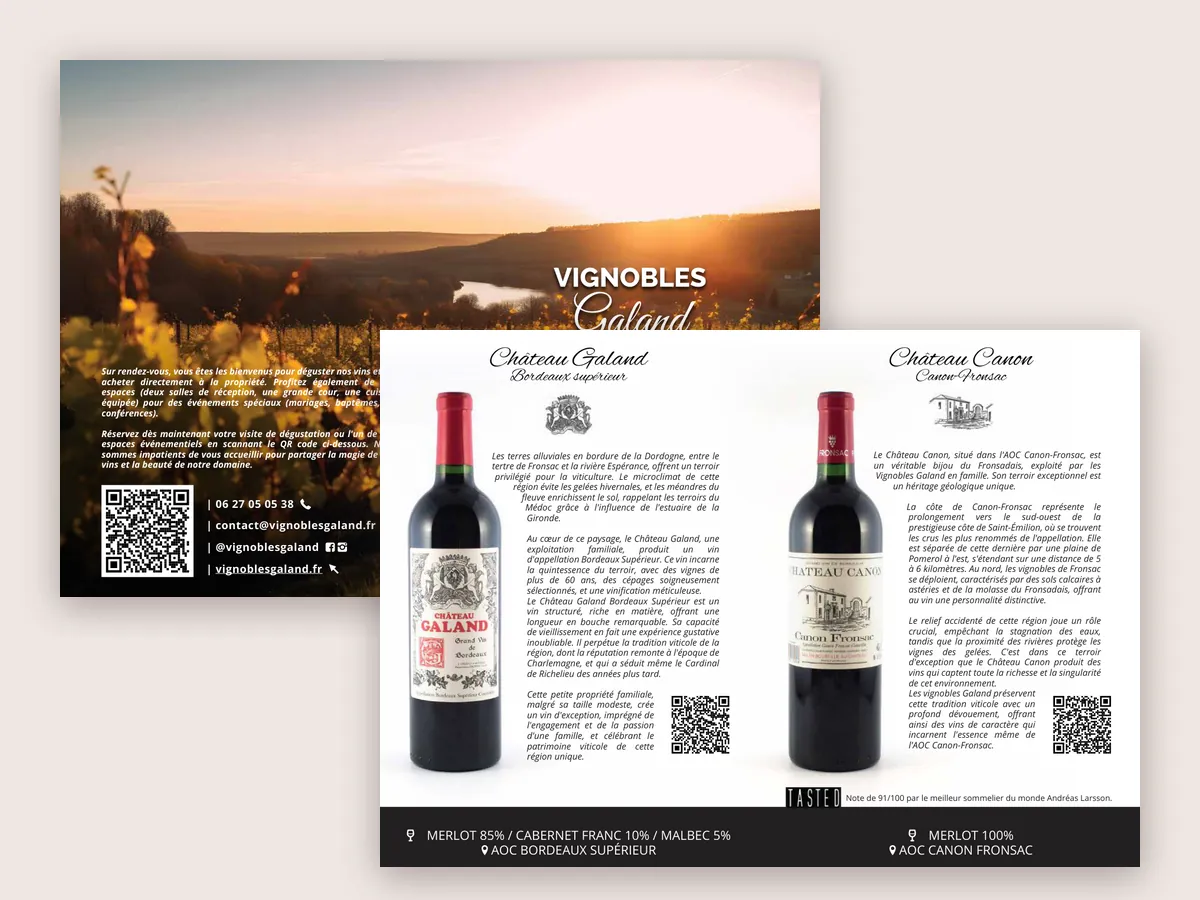 Dépliant imprimé des Vignobles Galand présentant le Château Galand et le Château Canon, avec QR codes vers le site et la réservation